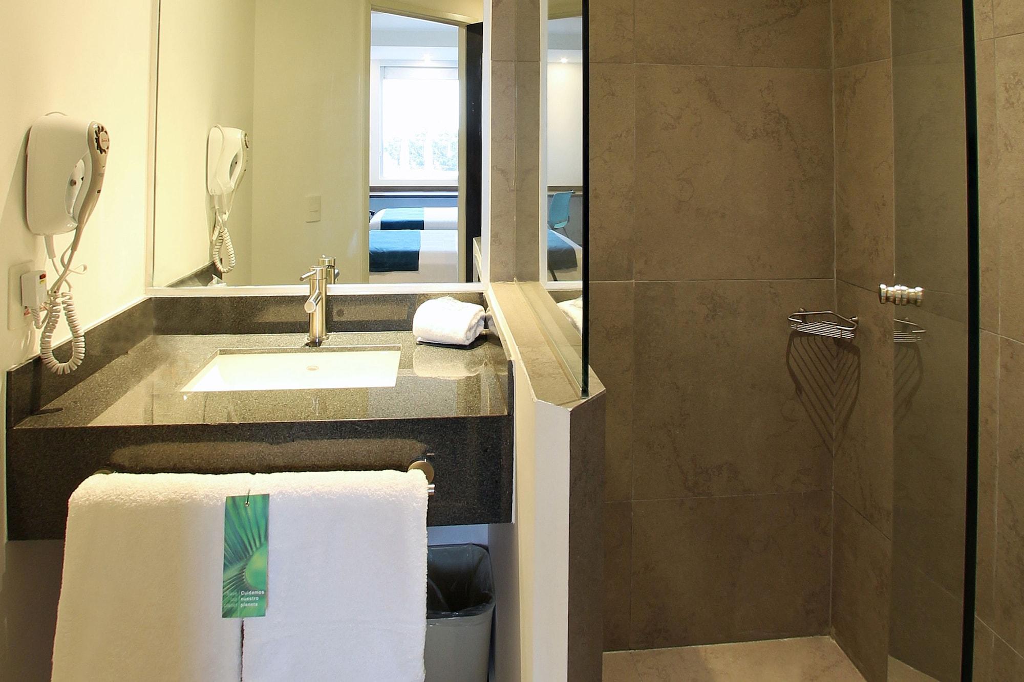 Hotel One